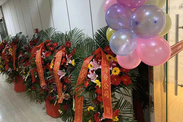 让您久等了，南京泓灼12.12盛大开业！